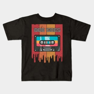 Rainbow Bee Graphic Proud Name Birthday 70s 80s 90s Styles Kids T-Shirt